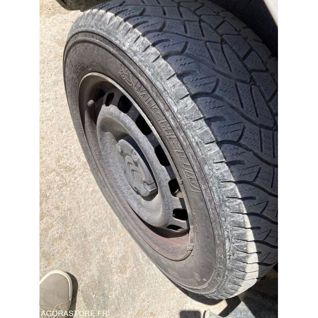 2020 Citroen BERLINGO-45619226