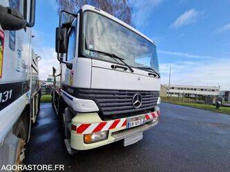 1999-mercedes-benz-2031-1425598-45619256