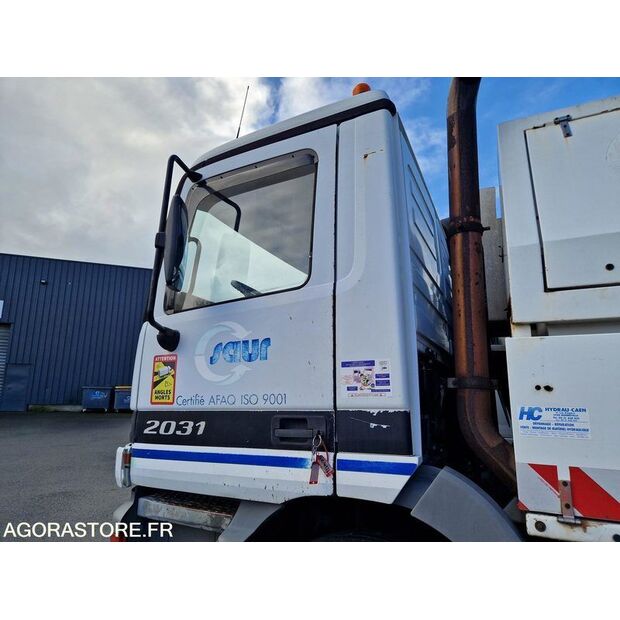 1999 Mercedes-Benz 2031-45619305