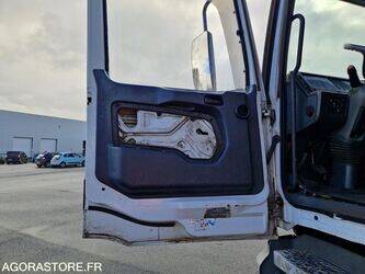 1999-mercedes-benz-2031-1425598-45619311