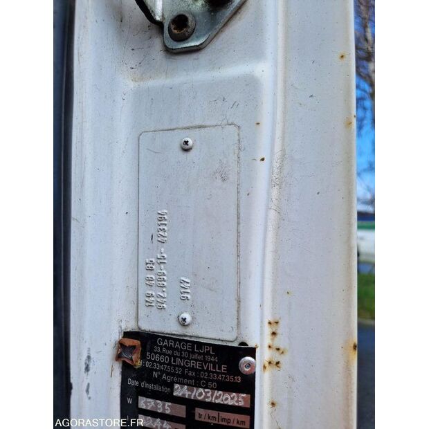 1999 مرسيدس بنز 2031-45619323