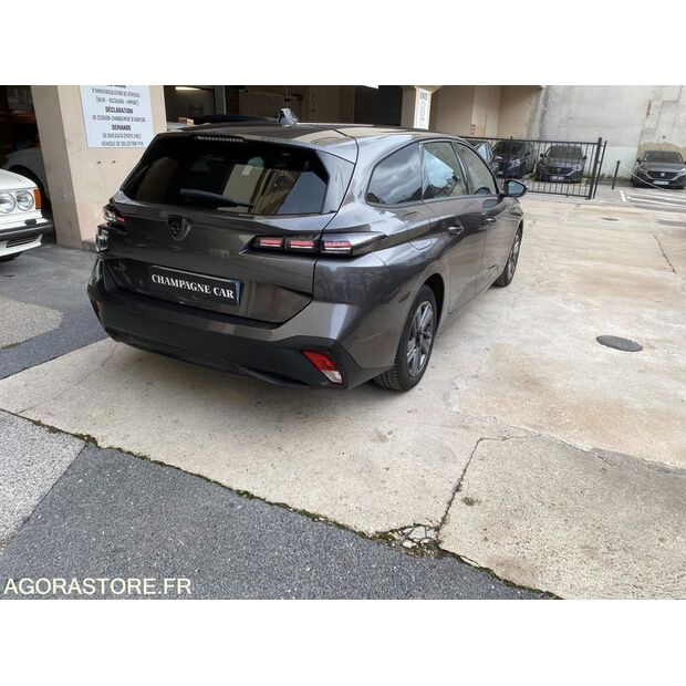 2022 Peugeot 308-45619352