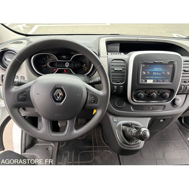 2015 Renault Trafic-45619440