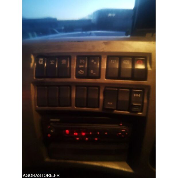 Renault 450 DXI-45619534