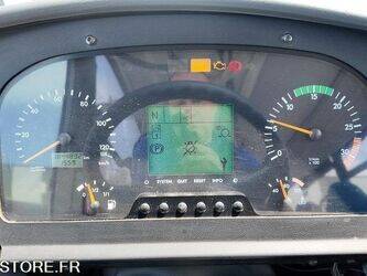 2009-mercedes-benz-intouro-1425618-45619566