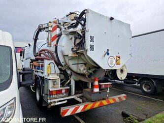 2005-mercedes-benz-2032-1425619-45619572