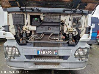 2005-mercedes-benz-2032-1425619-45619575