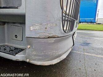 2005-mercedes-benz-2032-1425619-45619578