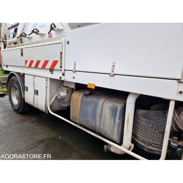 2005 Mercedes-Benz 2032-45619589