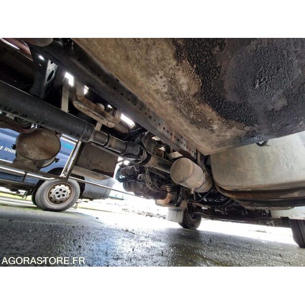 2005 Mercedes-Benz 2032-45619596