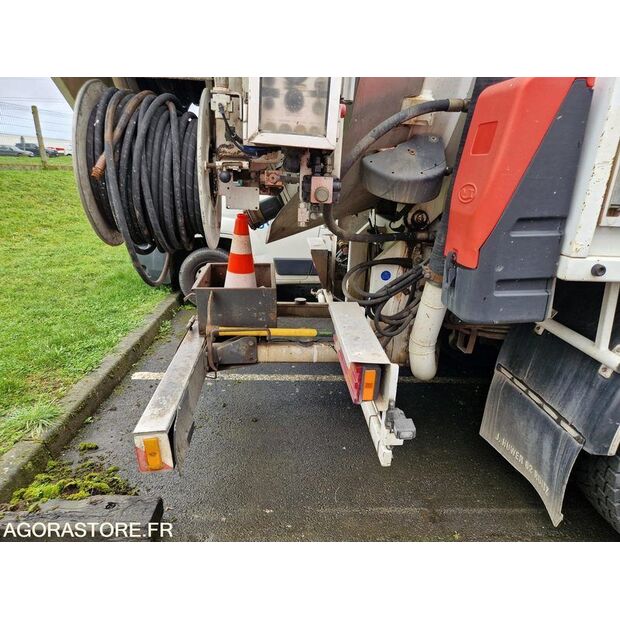 2005 Mercedes-Benz 2032-45619600