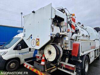 2005-mercedes-benz-2032-1425619-45619606