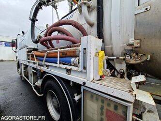 2005-mercedes-benz-2032-1425619-45619613