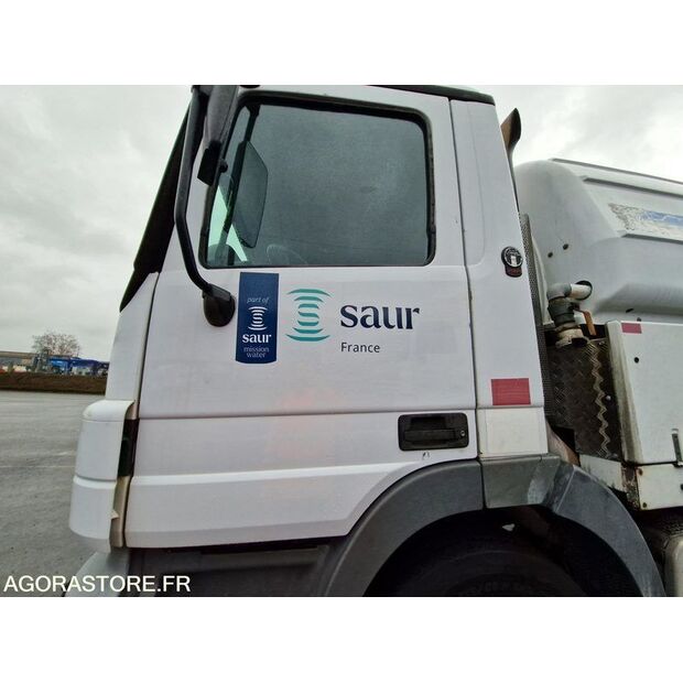 2005 Mercedes-Benz 2032-45619622