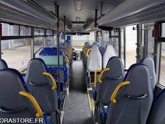 2009-mercedes-benz-intouro-1425622-45619657