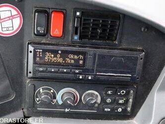 2009-mercedes-benz-intouro-1425622-45619664