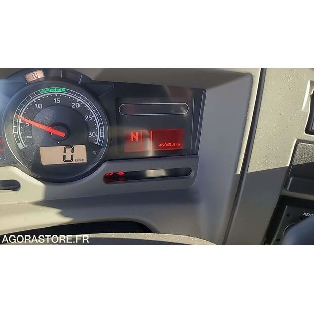 2014 Renault PREMIUM-45619677