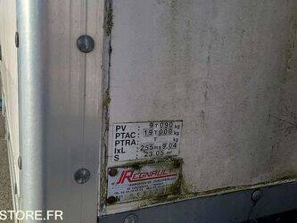 2014-renault-premium-1425624-45619681