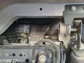 2014-renault-premium-1425624-45619682