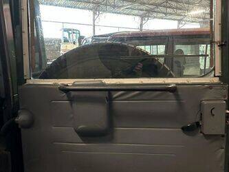 1999-land-rover-defender-110-45619819