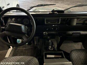 1999-land-rover-defender-110-45619822