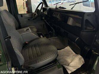 1999-land-rover-defender-110-45619823