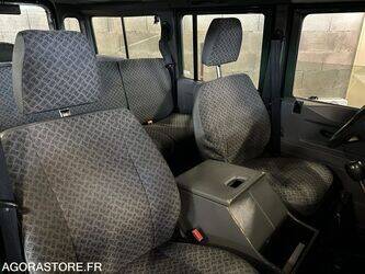 1999-land-rover-defender-110-45619824