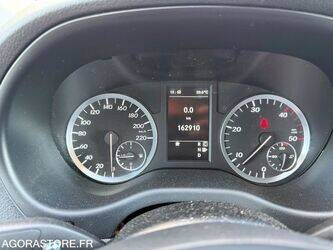 2018-mercedes-benz-vito-1425638-45619908