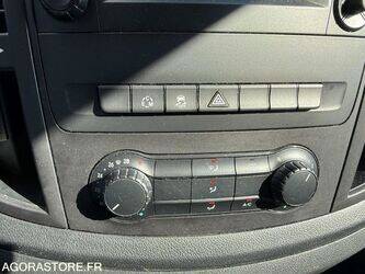 2018-mercedes-benz-vito-1425638-45619911