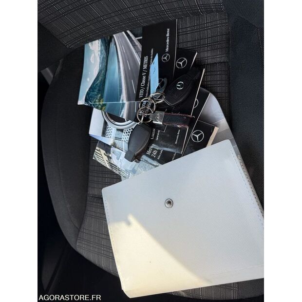 2018 Mercedes-Benz Vito-45619912