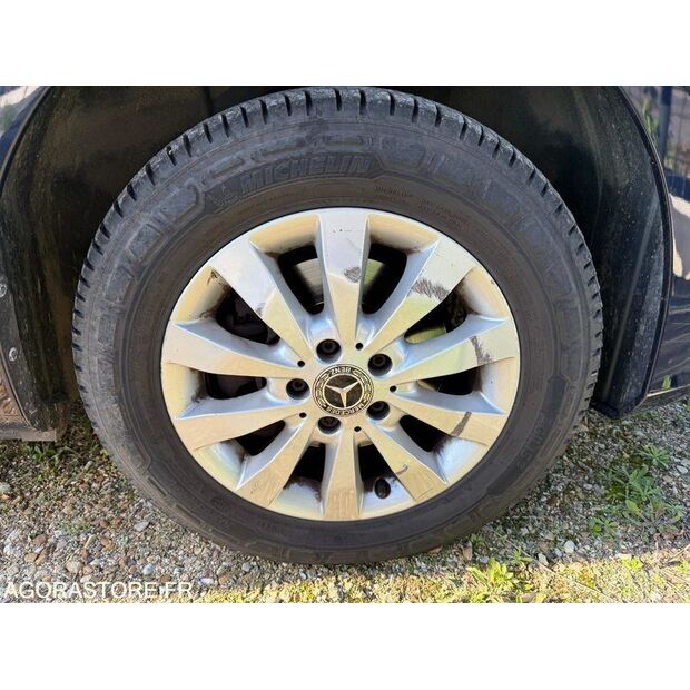 2018 Mercedes-Benz Vito-45619916