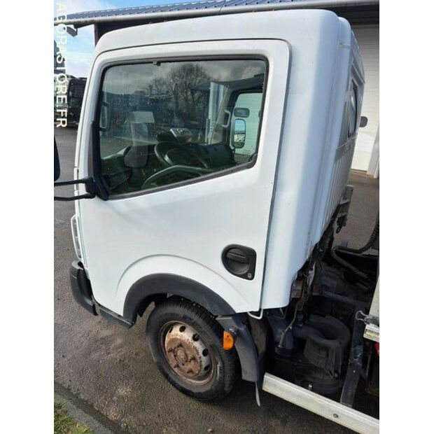 2013 Renault Maxity-45619938