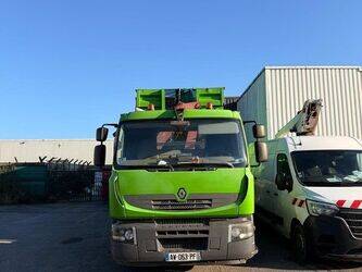 صورة ل شاحنات 2010 رينو PREMIUM