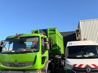 2010-renault-premium-1425641-45619945