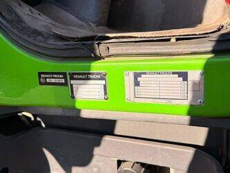 2010-renault-premium-1425641-45619946