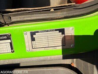 2010-renault-premium-1425641-45619947