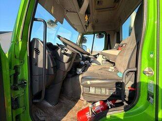 2010-renault-premium-1425641-45619949