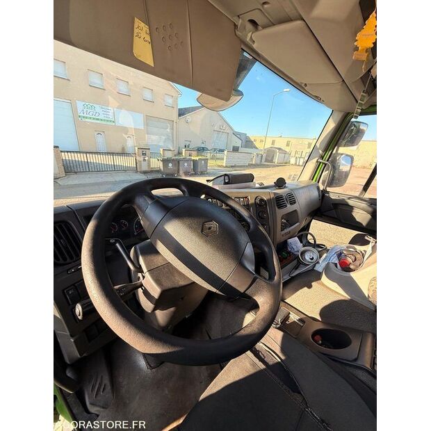 2010 Renault PREMIUM-45619950