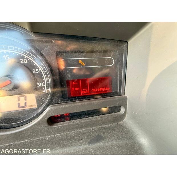 2010 Renault PREMIUM-45619955