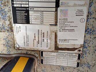 2010-mercedes-benz-intouro-1425647-45620009