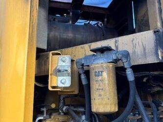 caterpillar-325-45620047