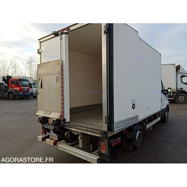 2019 Iveco 35S14-45620147