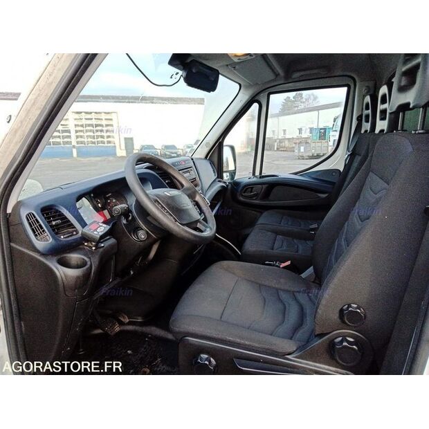 2019 Iveco 35S14-45620149