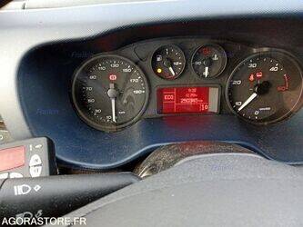 2019-iveco-35s14-1425658-45620150