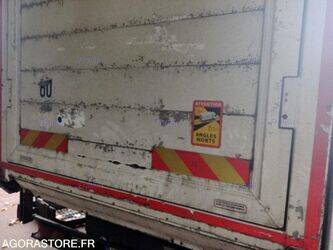 2016-iveco-160e28-45620157