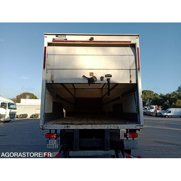 2018 رينو D WIDE-45620196