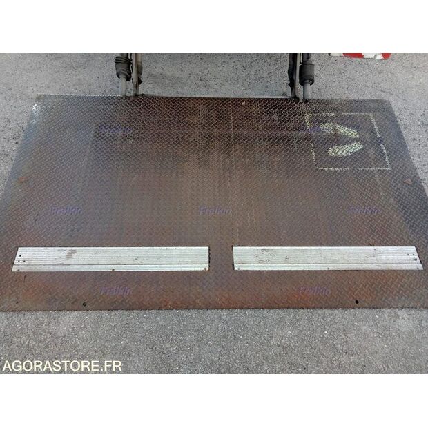 2018 رينو D WIDE-45620197