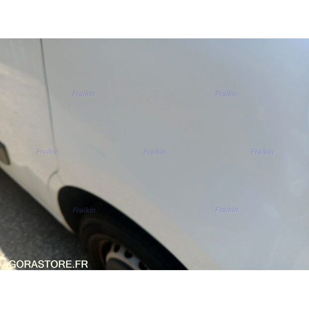 2019 رينو Master-45620228