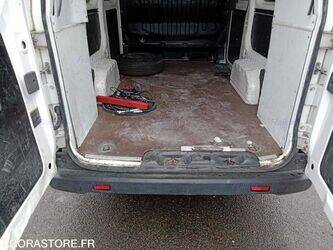 2019-nissan-nv200-1425672-45620295