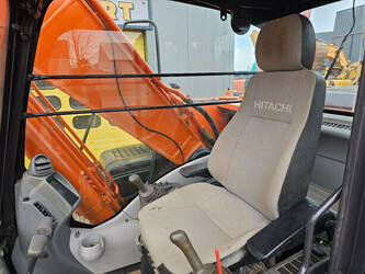 2022-hitachi-zx220lc-1425679-45620409